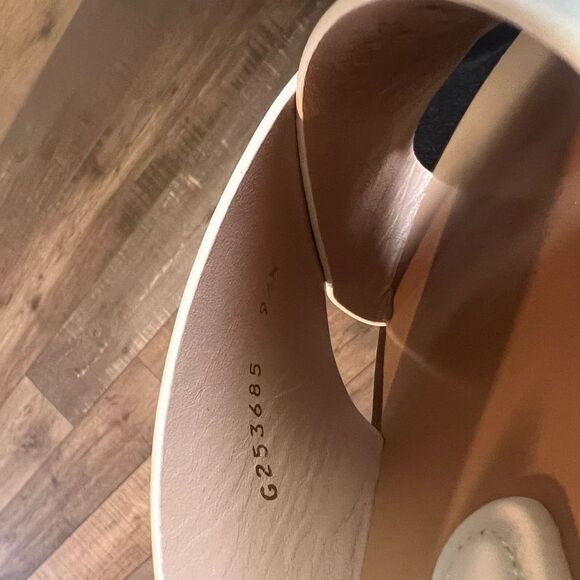 Stuart Weitzman White Sandals with Gold Accents - Picture 3 of 14